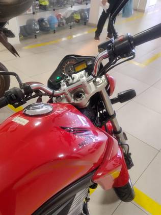 HONDA CB 300R 